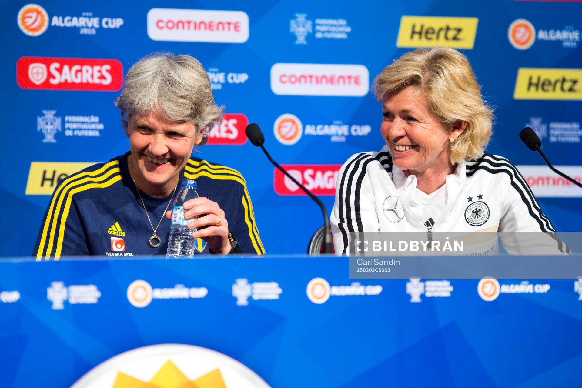 Sveriges förbundskapten Pia Sundhage och Tysklands