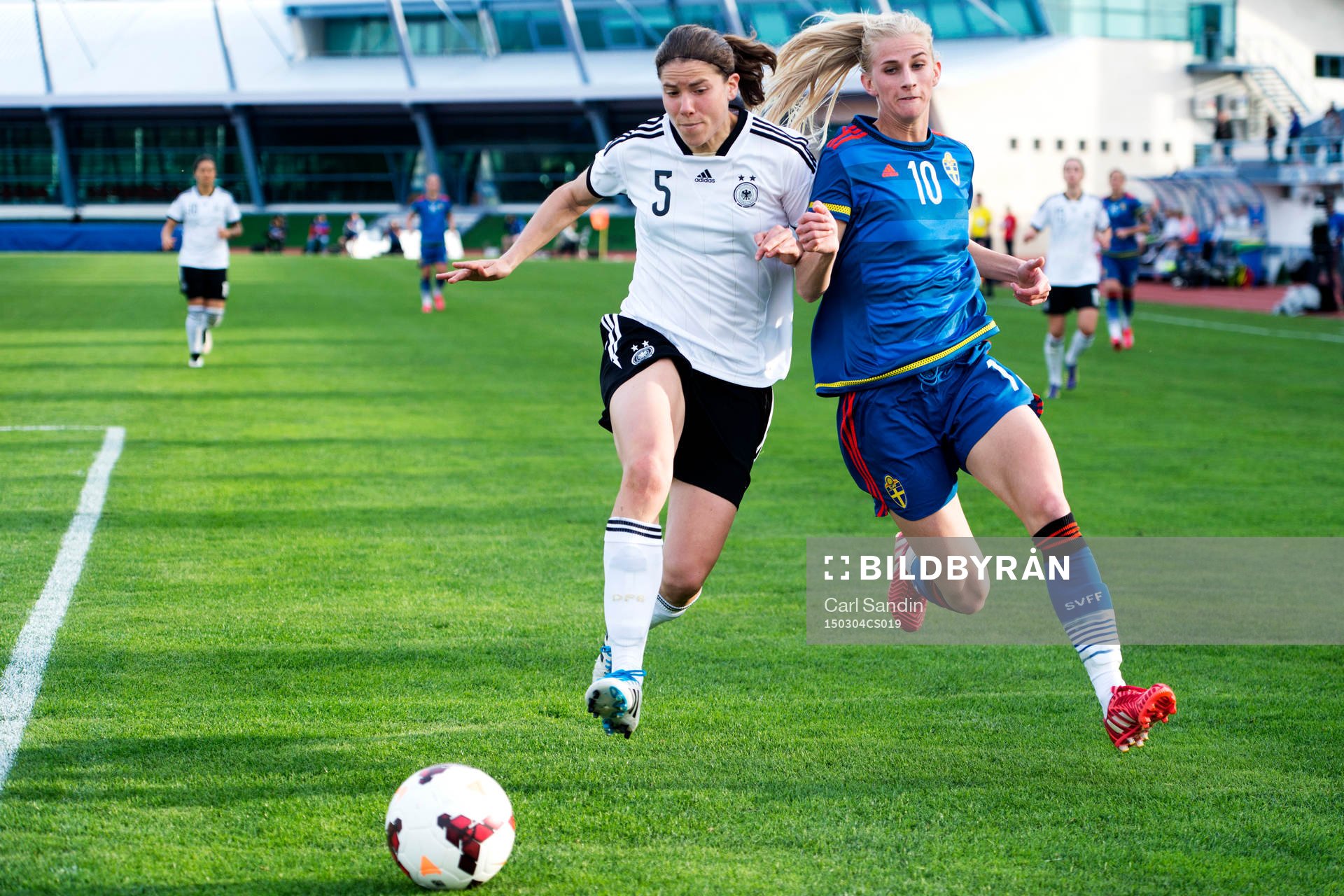 Tysklands Annike Krahn och Sveriges Sofia Jakobsson