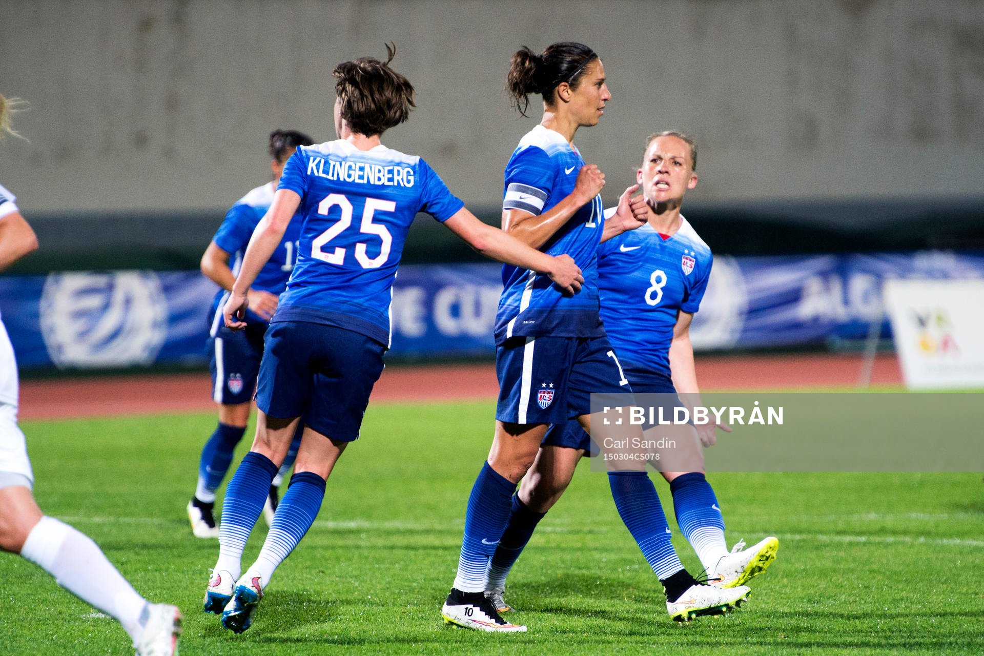 s Carli Lloyd jublar