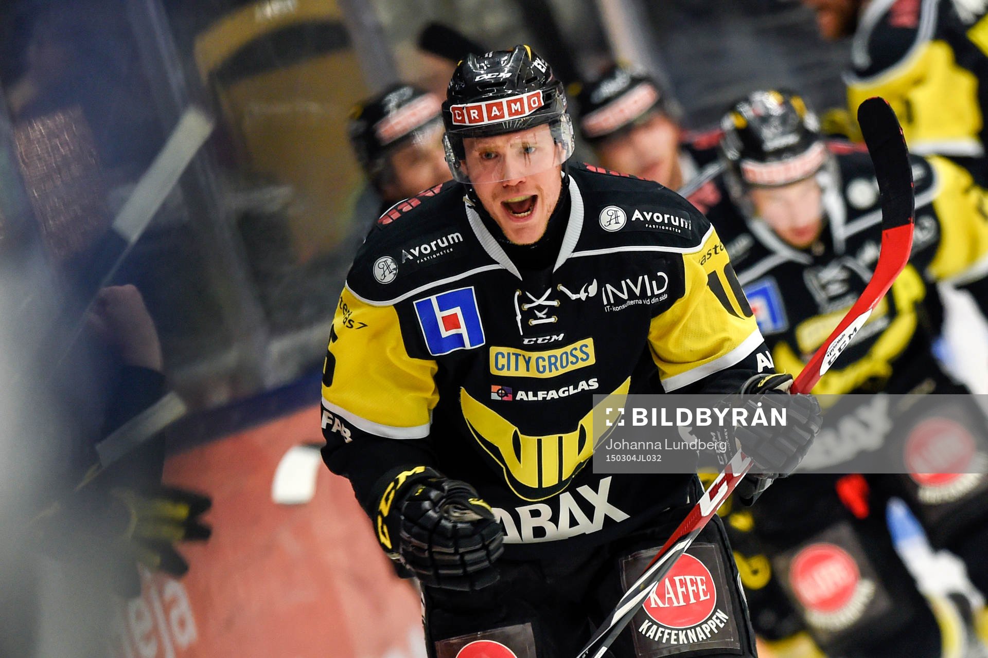 Västerås Jonte Berg jublar