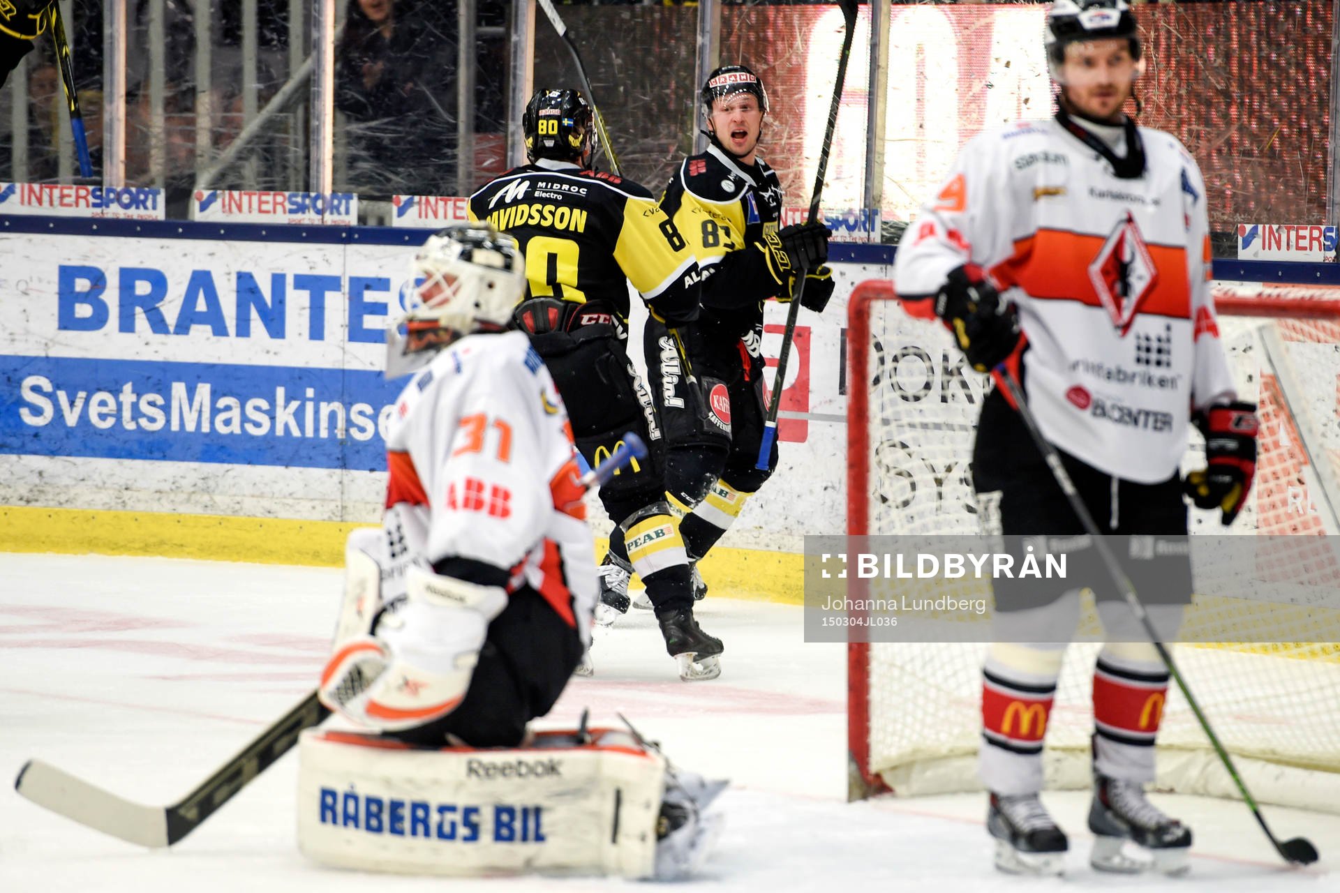 Västerås Dustin Johner jublar