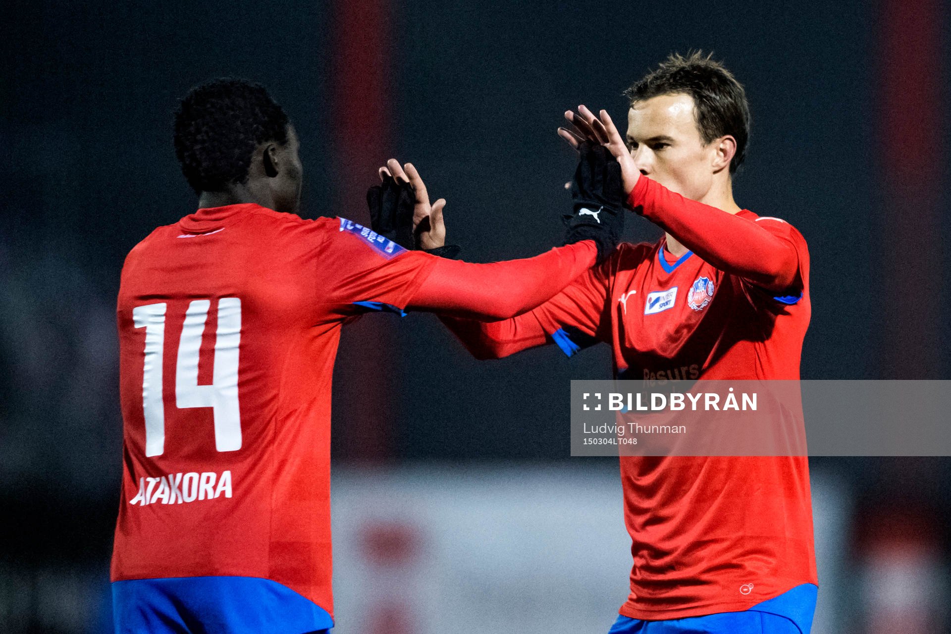 Helsingborgs Lalawélé Atakora firar med Anton Wede