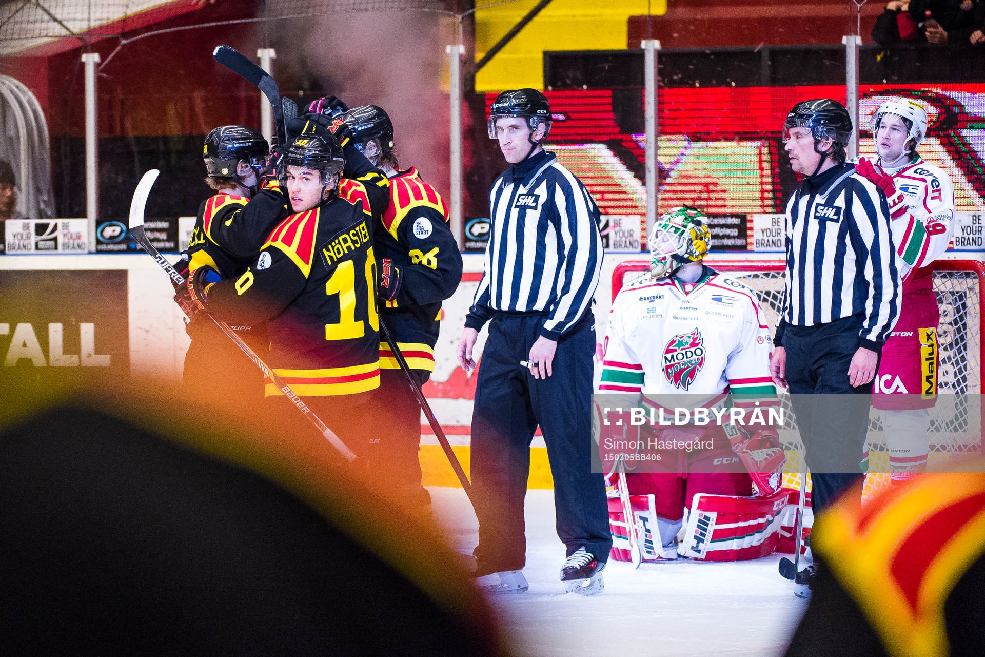 Brynäs Mattias Nörstebö jublar