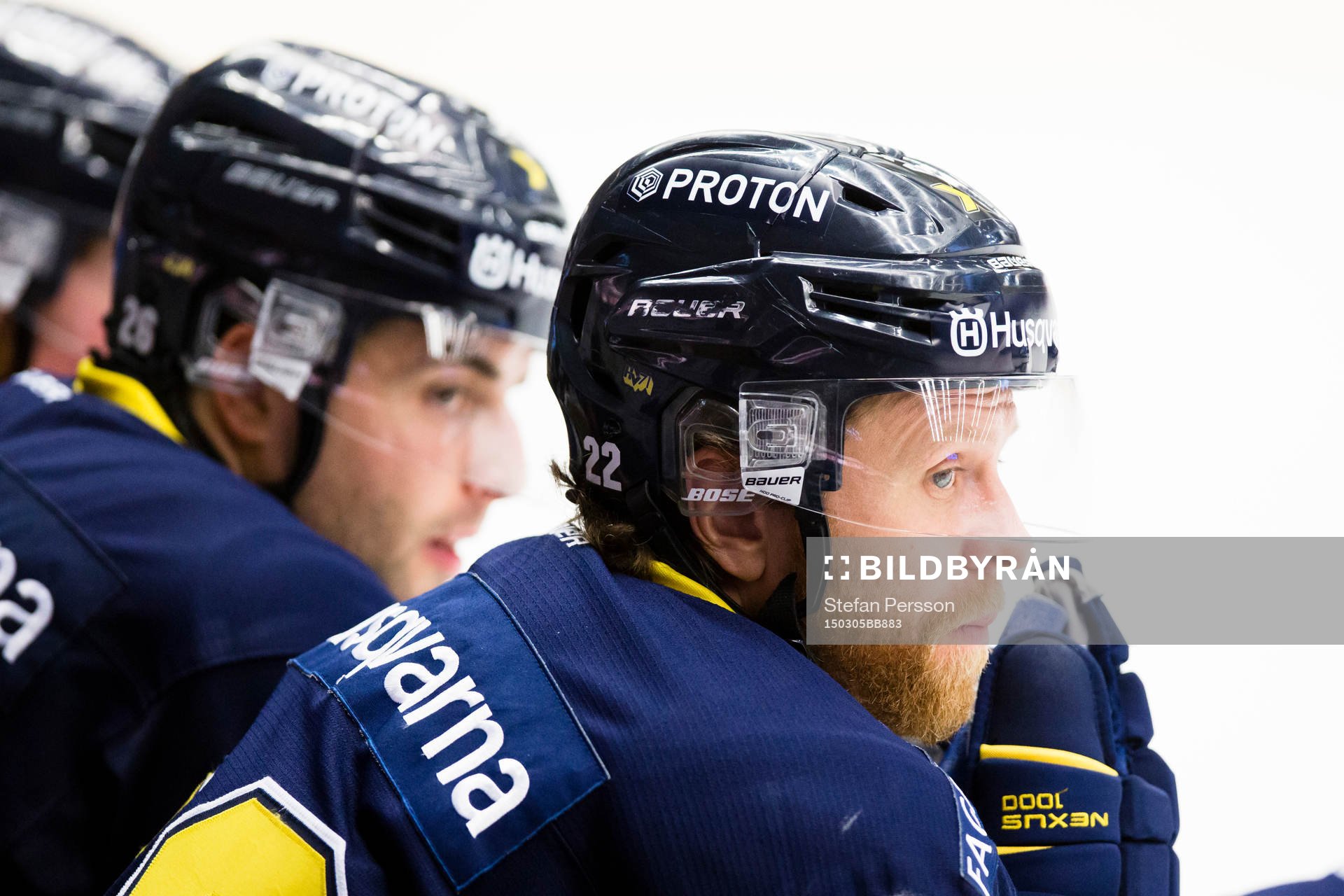 s Riley Holzapfel och David Petrasek