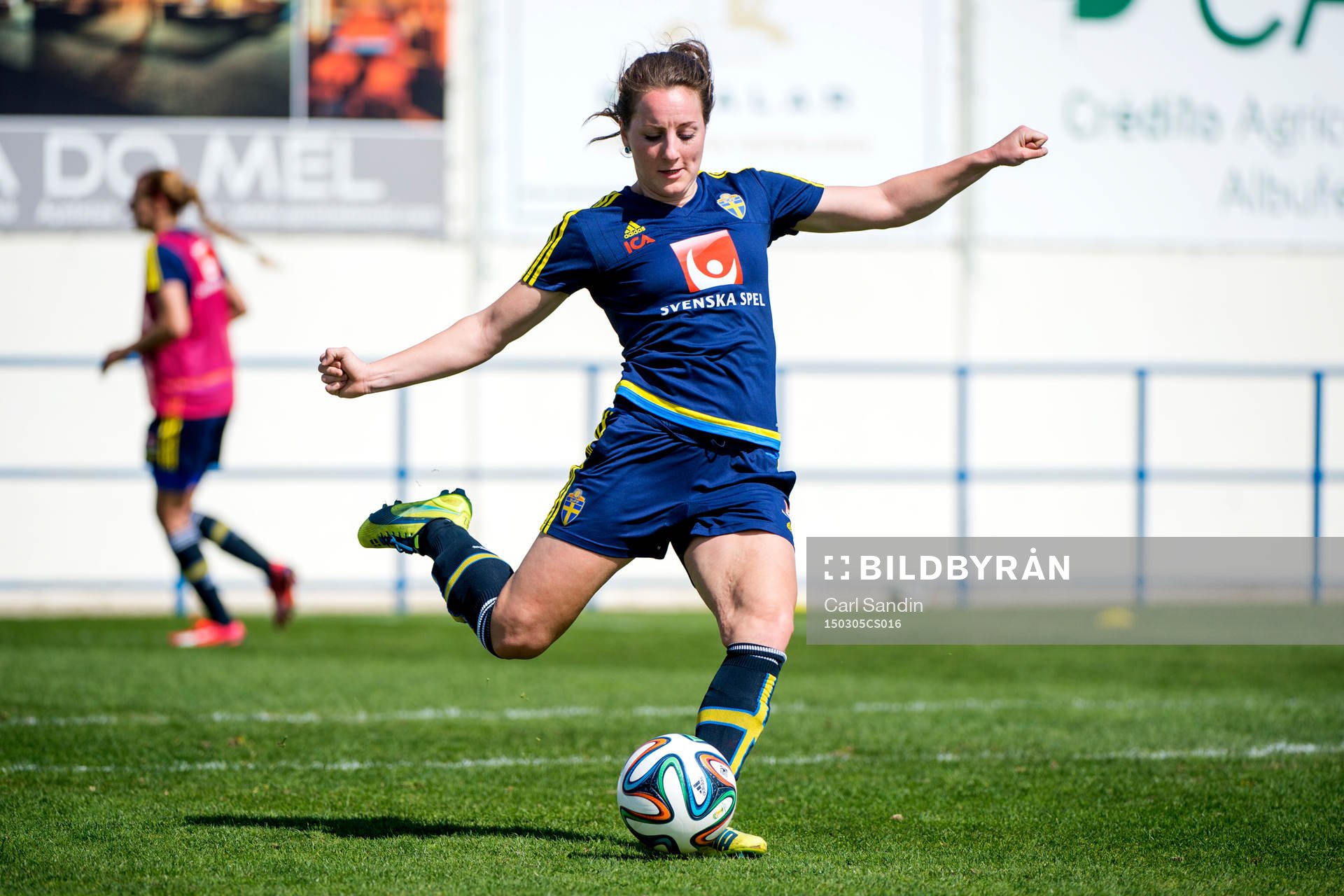 Sveriges Antonia Göransson under en träning med det svenska landslaget i fotboll den 5 mars 2015 i Vila Real de Santo Antonio, Portugal.