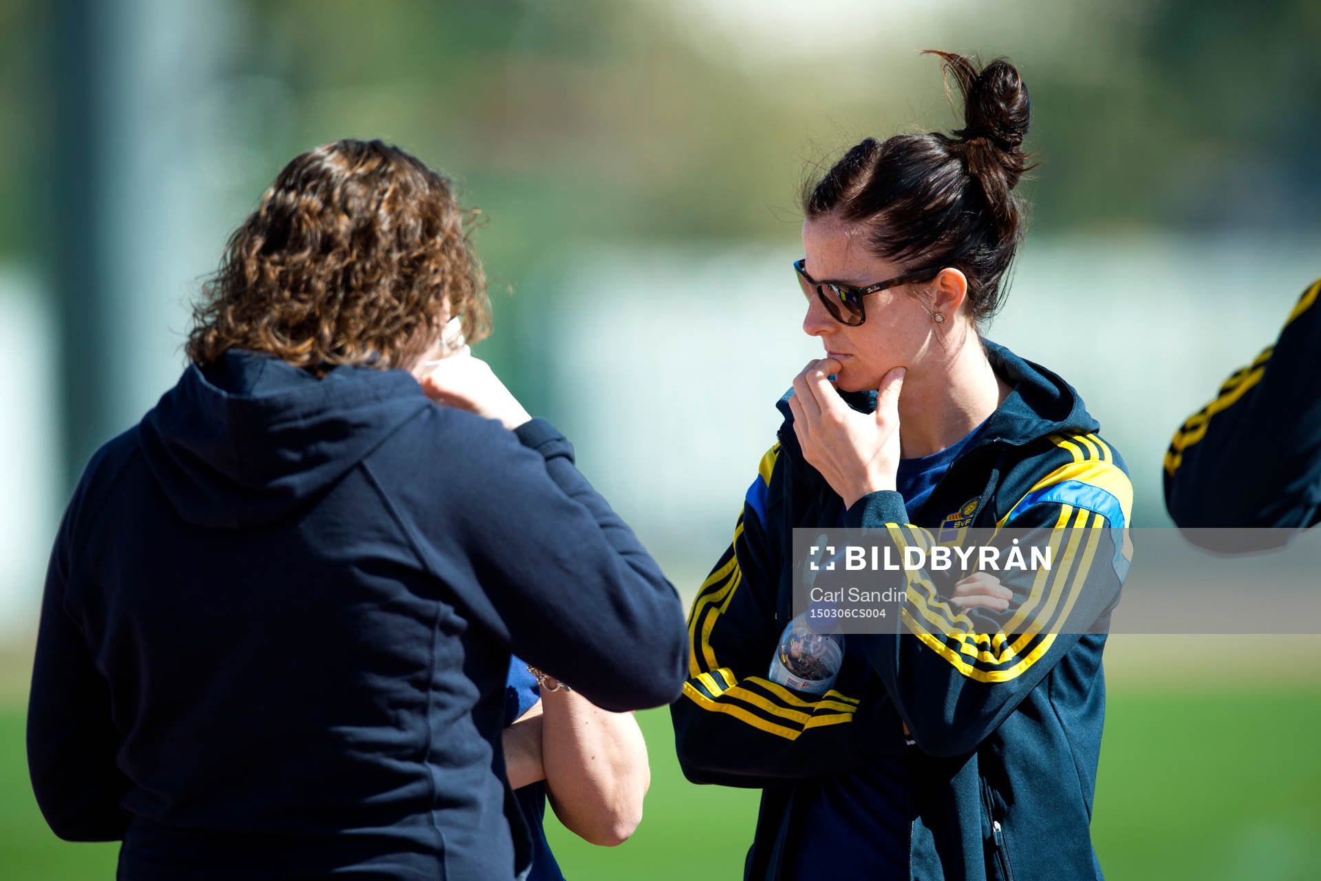 Sveriges Lotta Schelin innan fotbollsmatch i Algarve Cup mellan Sverige och Brasilien den 6 mars 2015 i Lagos, Portugal.