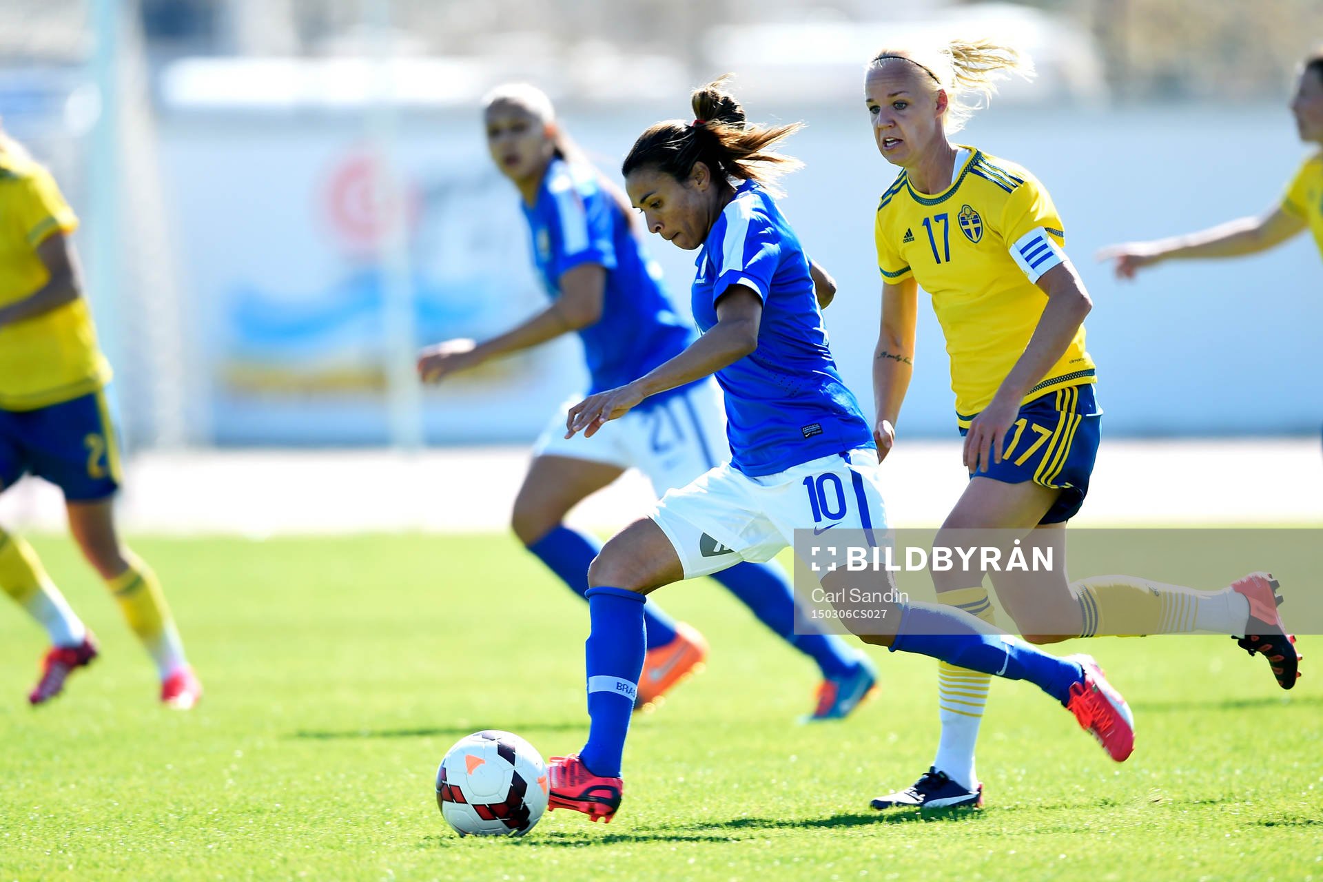 Brasiliens Marta Silva och Sveriges Caroline Seger