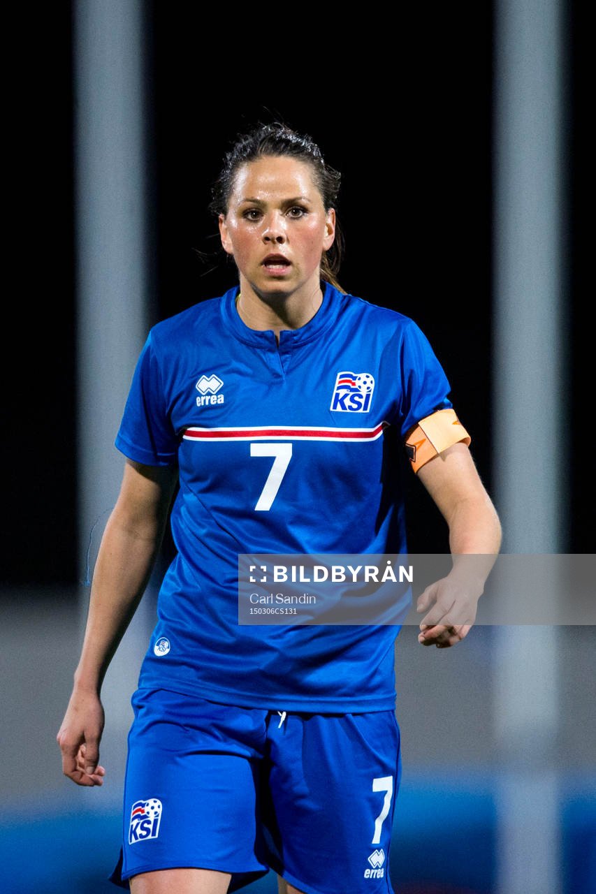 Islands Sara Björk Gunnarsdottir under en fotbollsmatch i Algarve Cup mellan Island och Norge den 6 mars 2015 i Lagos.