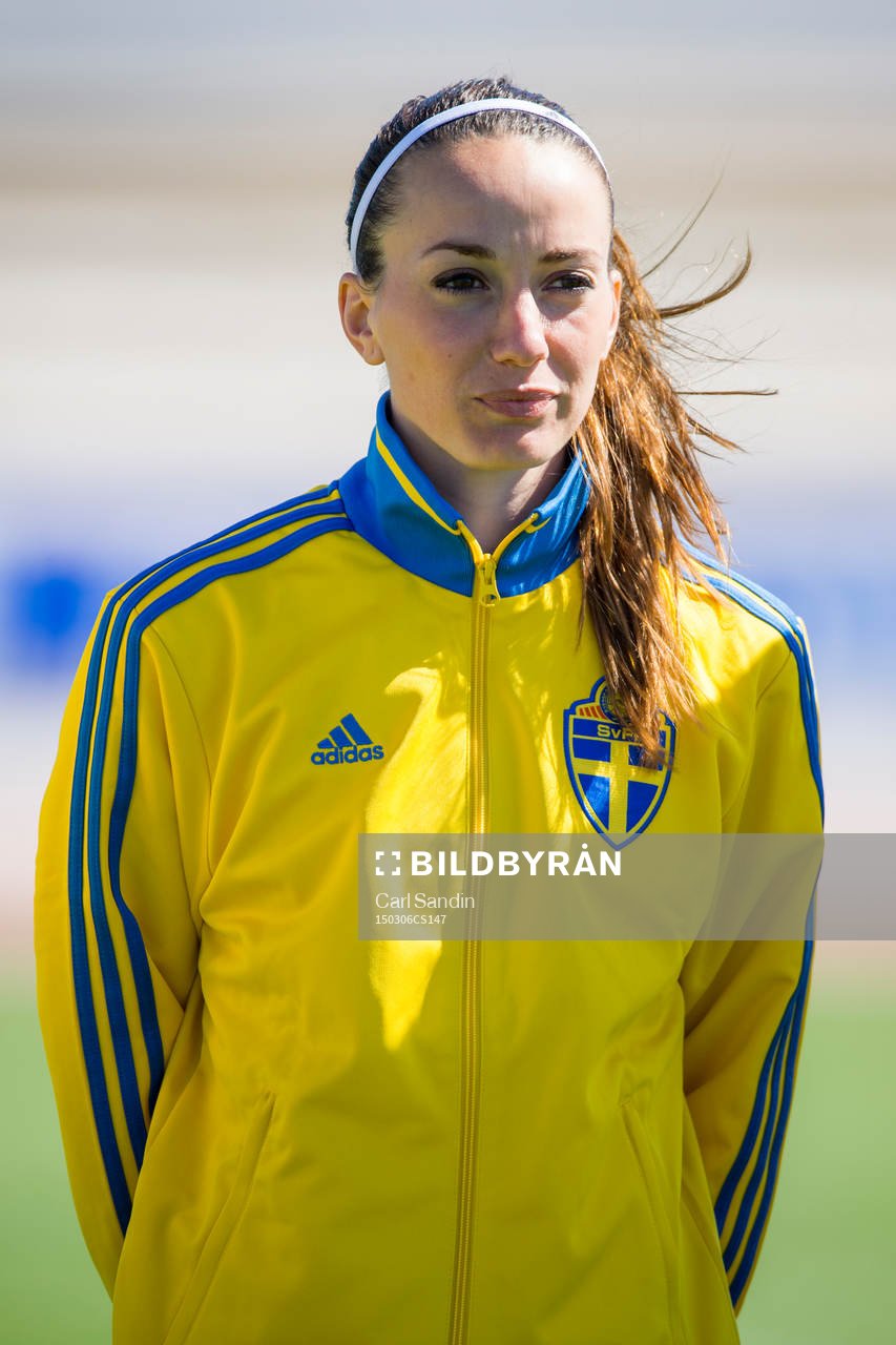 Sveriges Kosovare Asllani