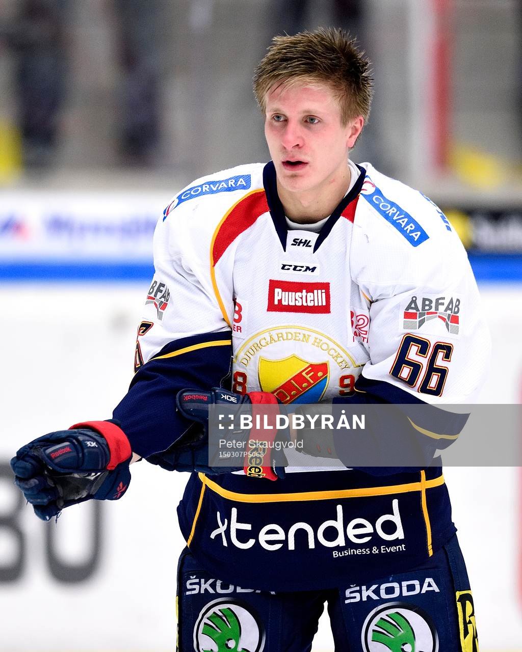 Djurgårdens Marcus Sörensen utan hjälm