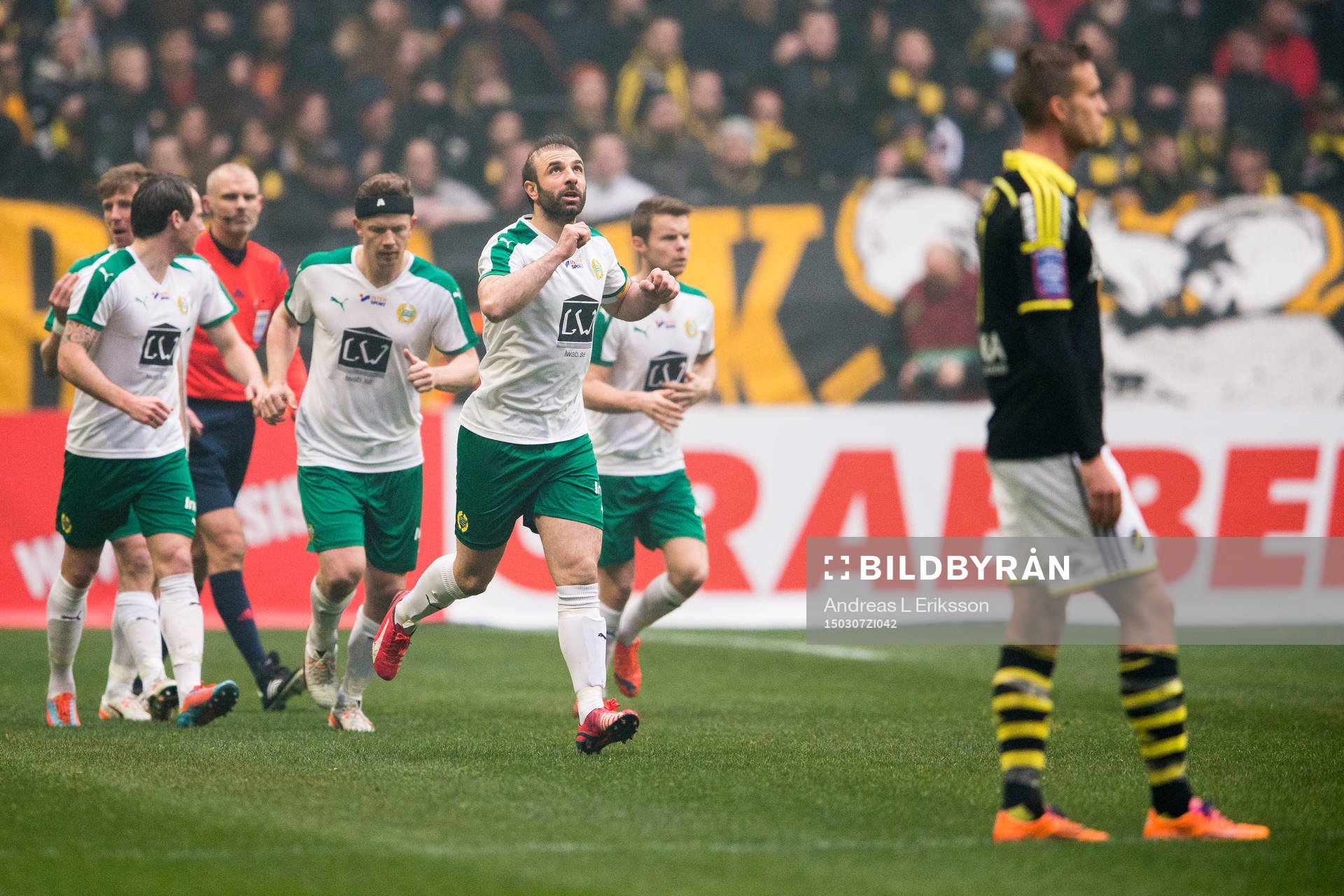 Hammarbys Kennedy Bakircioglu jublar