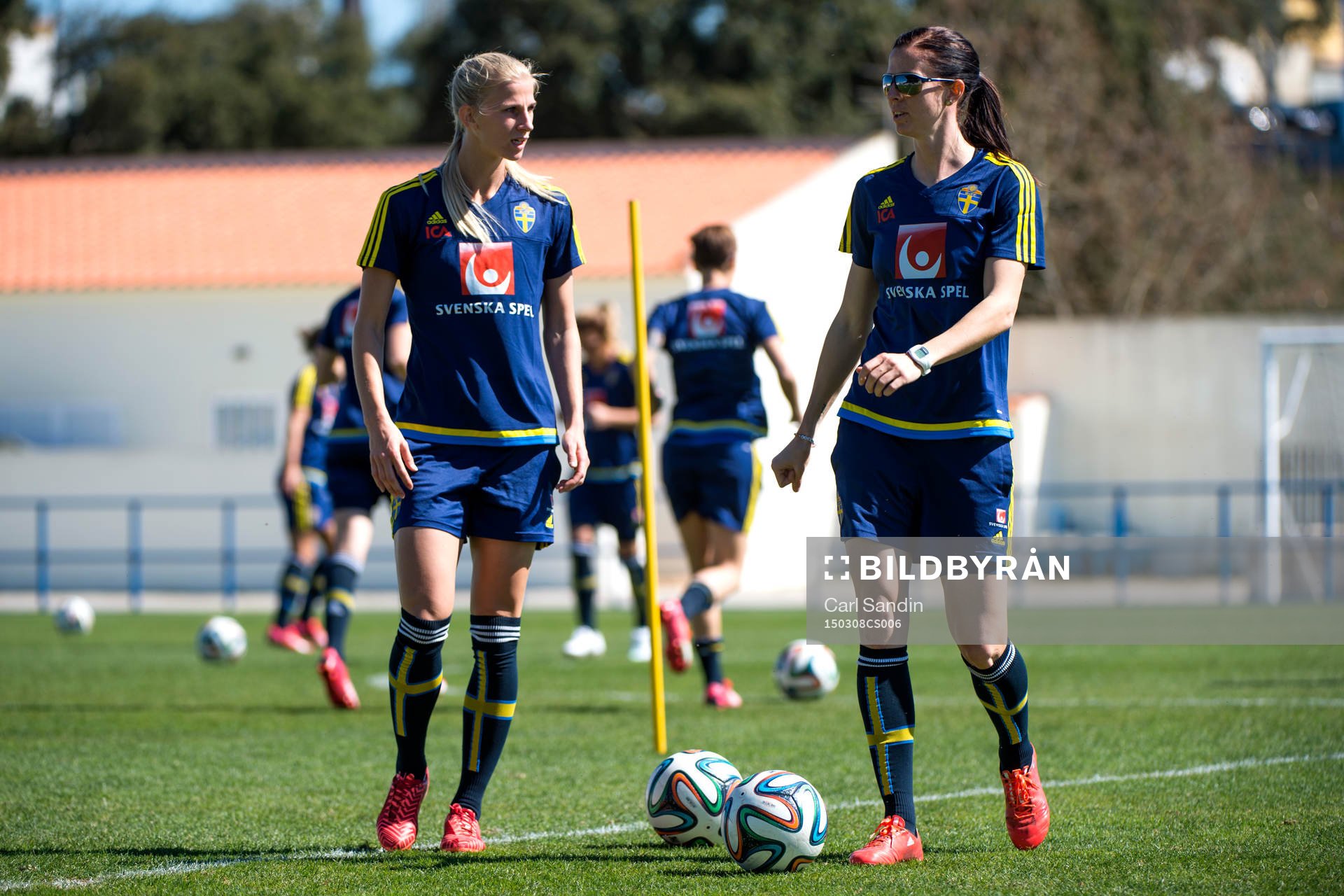 Sveriges Sofia Jakobsson och Lotta Schelin