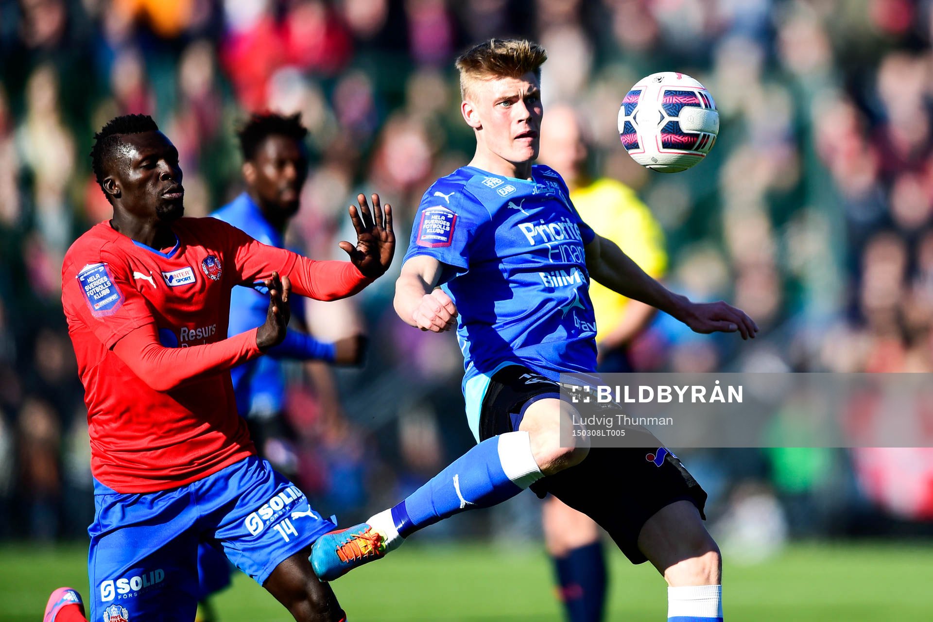 Halmstads Eric Smith och Helsingborgs Lalawélé Atakora