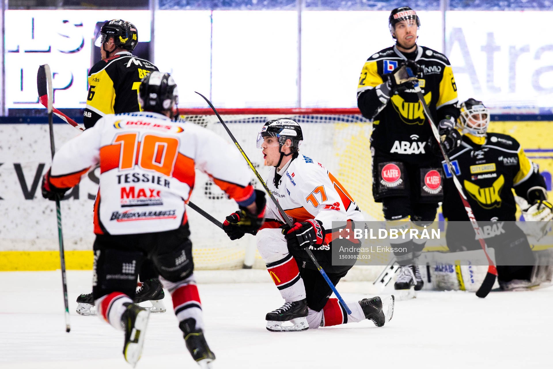 Karlskronas Joel Kellman jublar