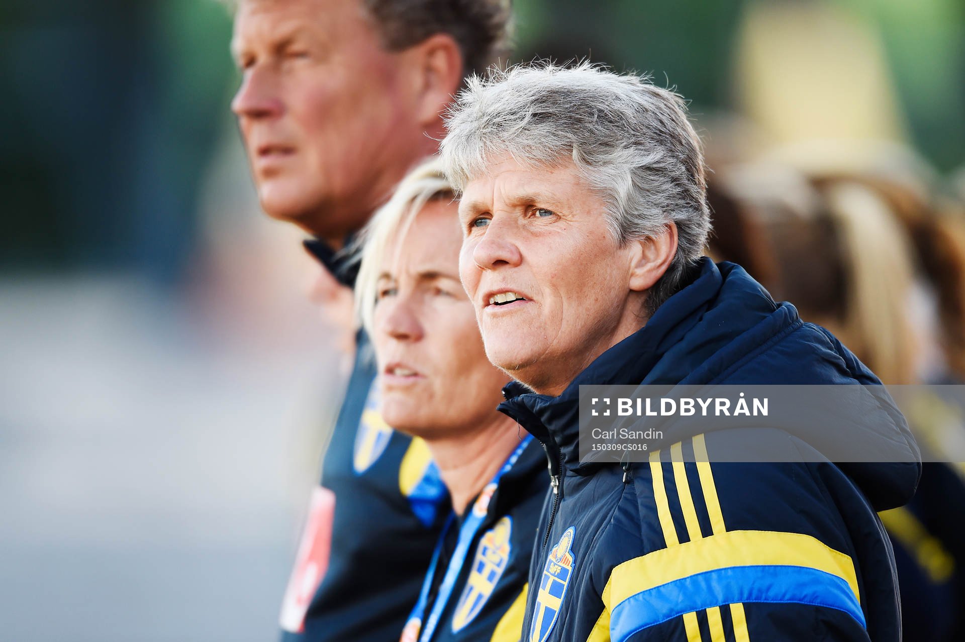 Sveriges förbundskapten Pia Sundhage och assisterande