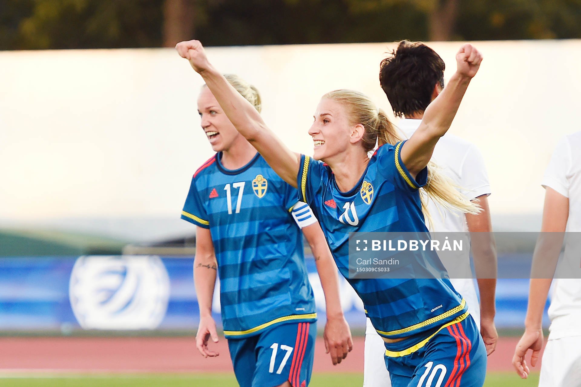 Sveriges Sofia Jakobsson gör  3-0 och jublar