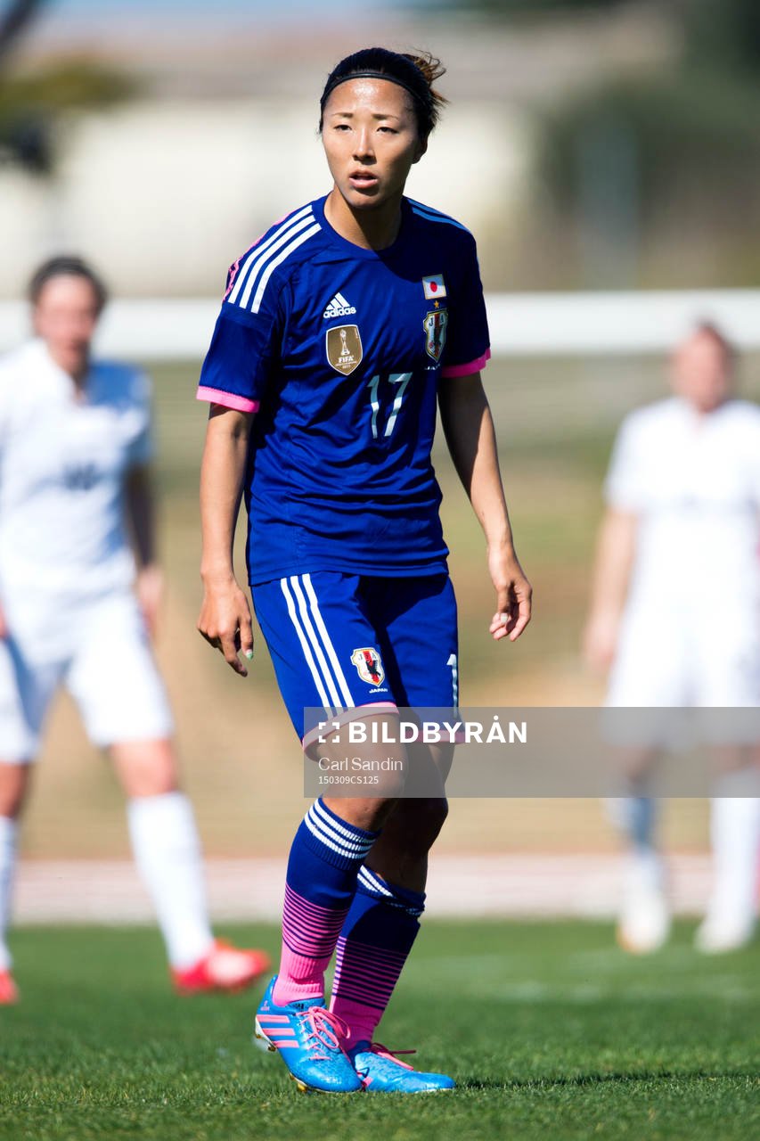 Japans Yuki Ogimi under en fotbollsmatch i Algarve Cup mellan Japan och Frankrike den 9 mars 2015 i Parchal.