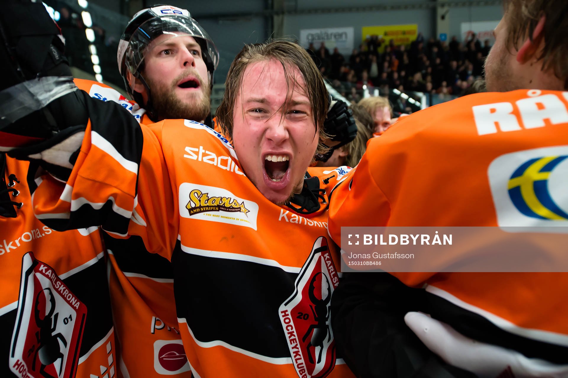 Karlskronas Filip Cruseman  jublar