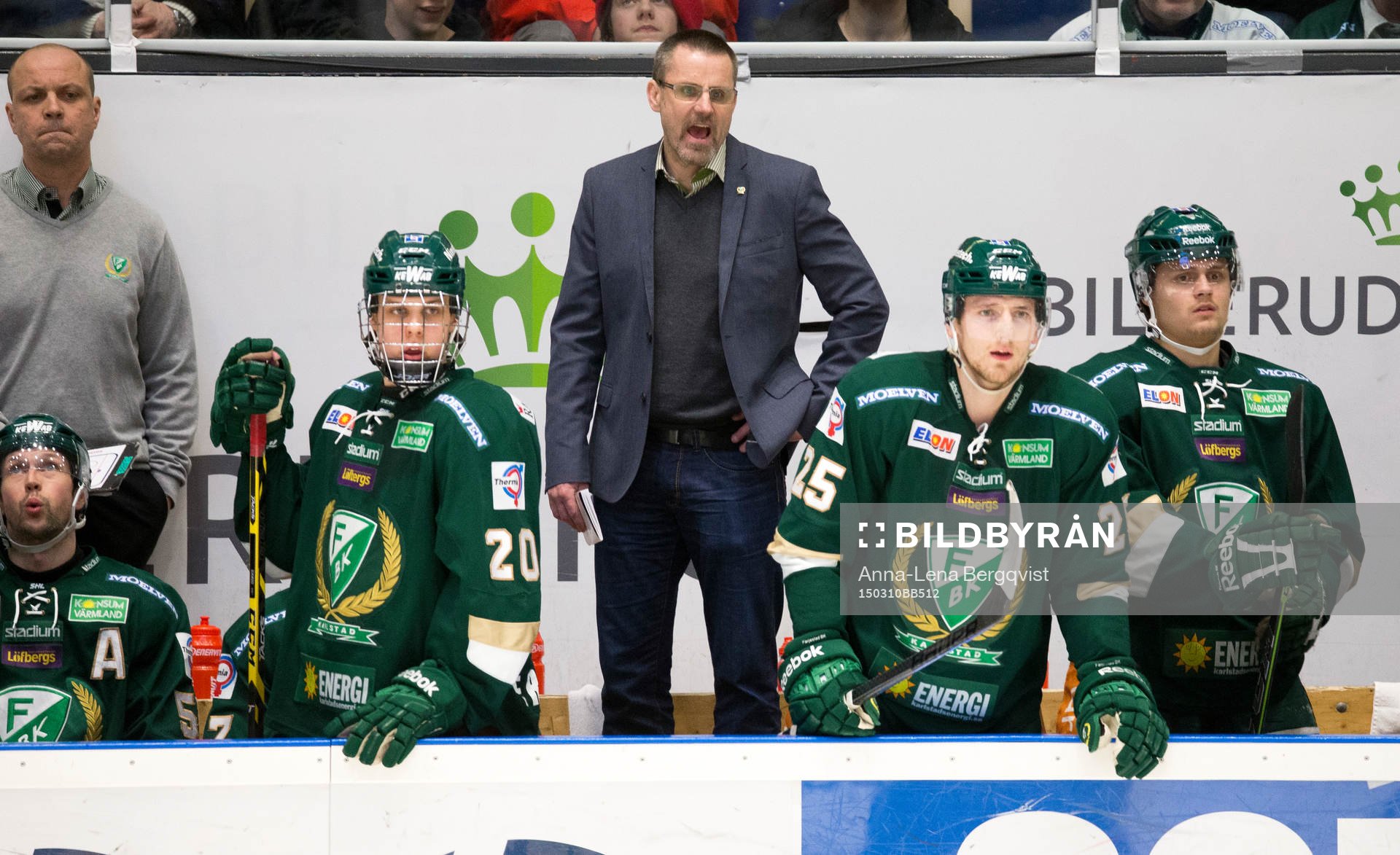 Färjestads tränare Tommy Samuelsson skriker
