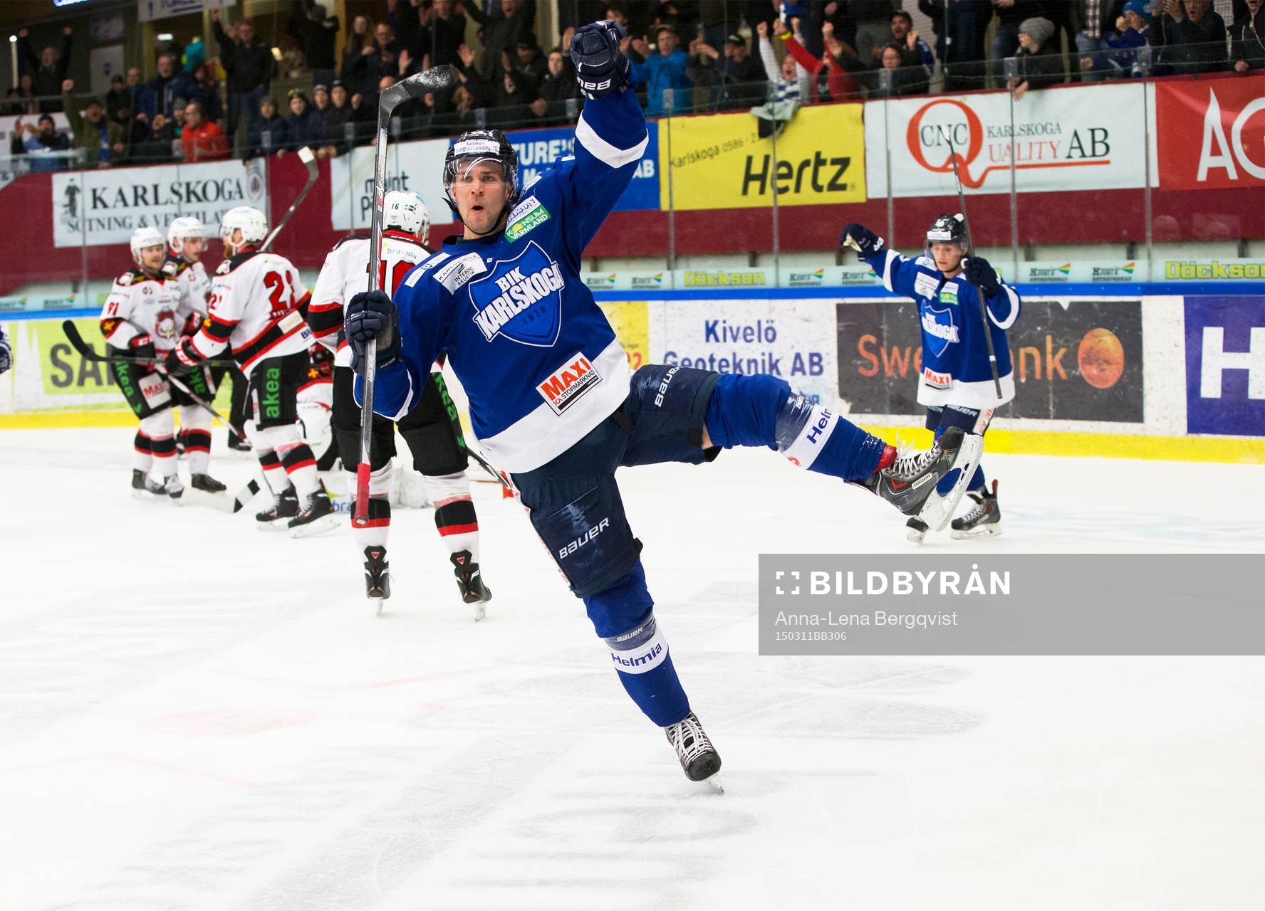 Karlskogas Henrik Björklund jublar