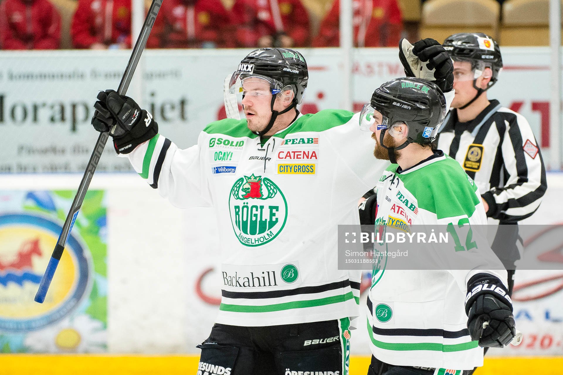 Rögles Peter LeBlanc jublar