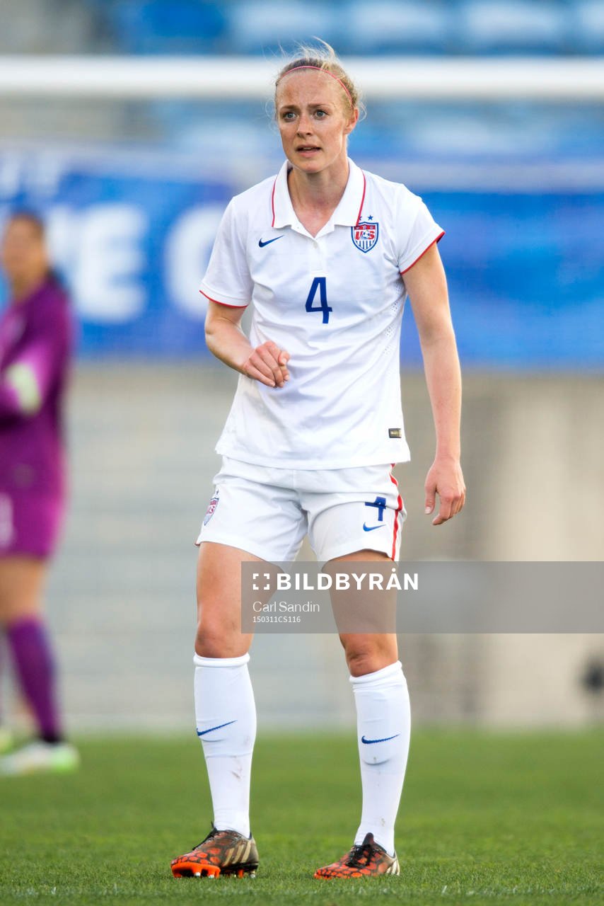USA:s Becky Sauerbrunn under finalen i Algarve Cup mellan Frankrike och USA den 11 mars 2015 i Almancil.