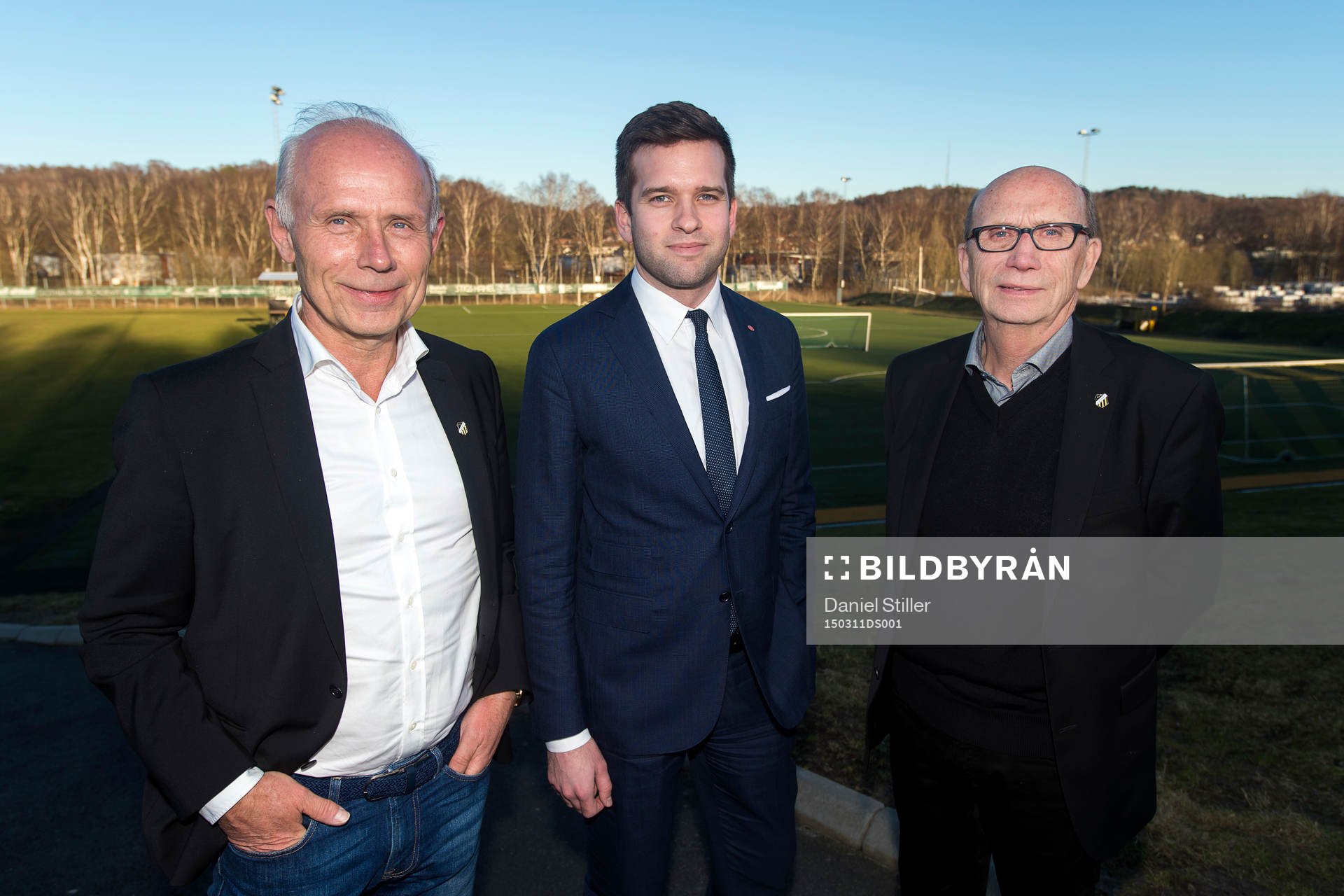 Dennis Andersson, Klubbdirektör BK Häcken, Idrottsminister Gabriel Wikström samt Göran Pregmark, vice ordfförnade BK Häckens styrelse, fotograferade under ett besök hos BK Häcken den 11 mars 2015 i Göteborg.