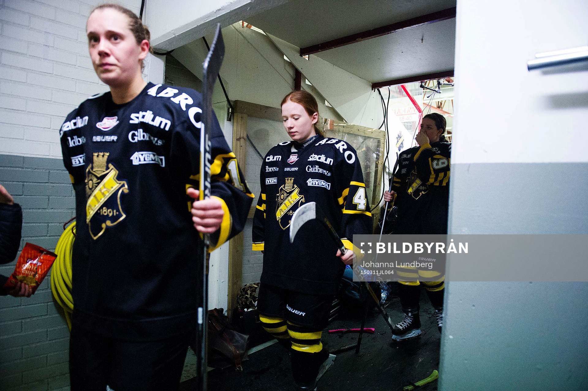 s Elin Blomquist (th) deppar