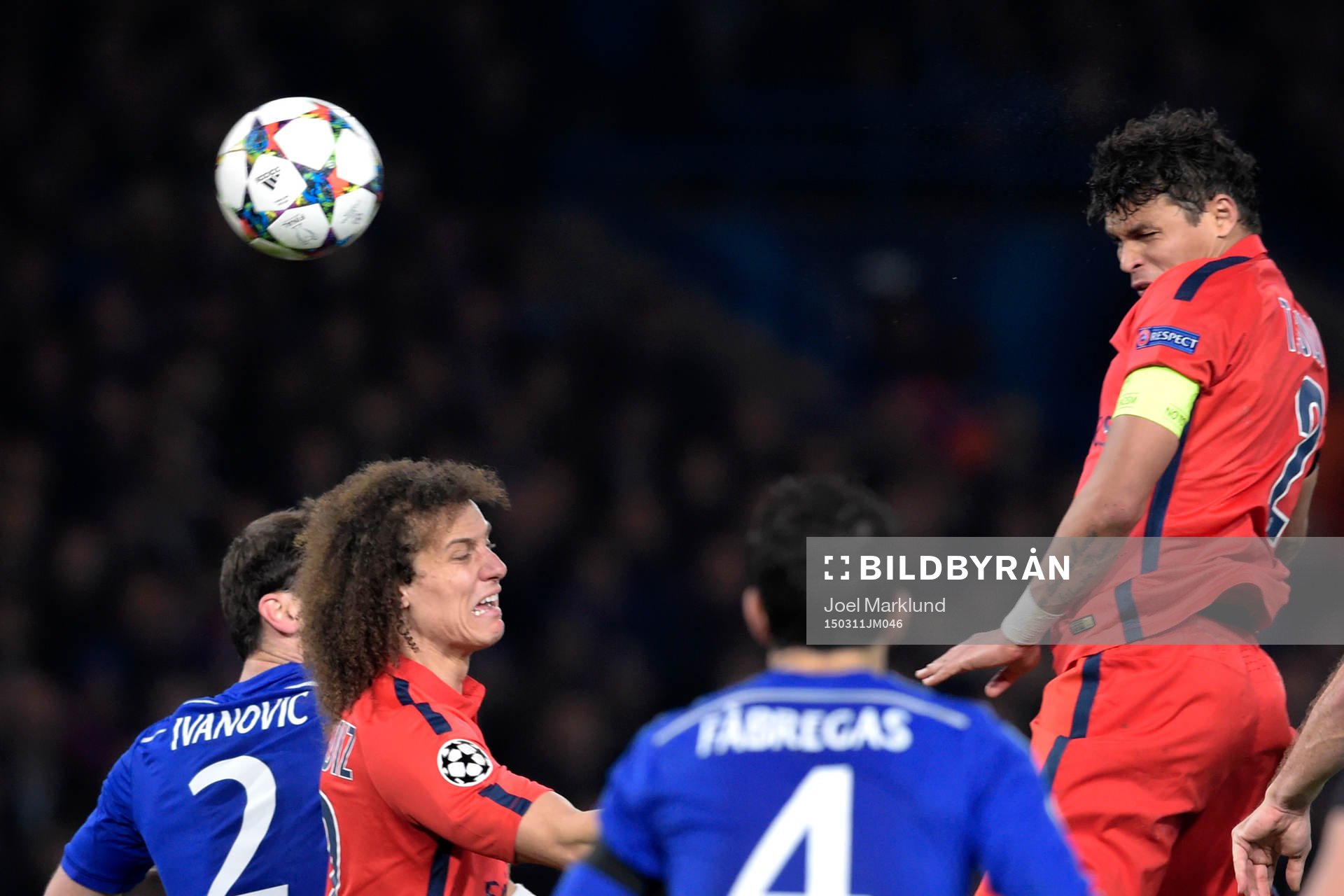 Paris Thiago Silva nickar under den andra åttondelsfinalen i Champions League mellan Chelsea och Paris SG den 11 mars 2015 i London.