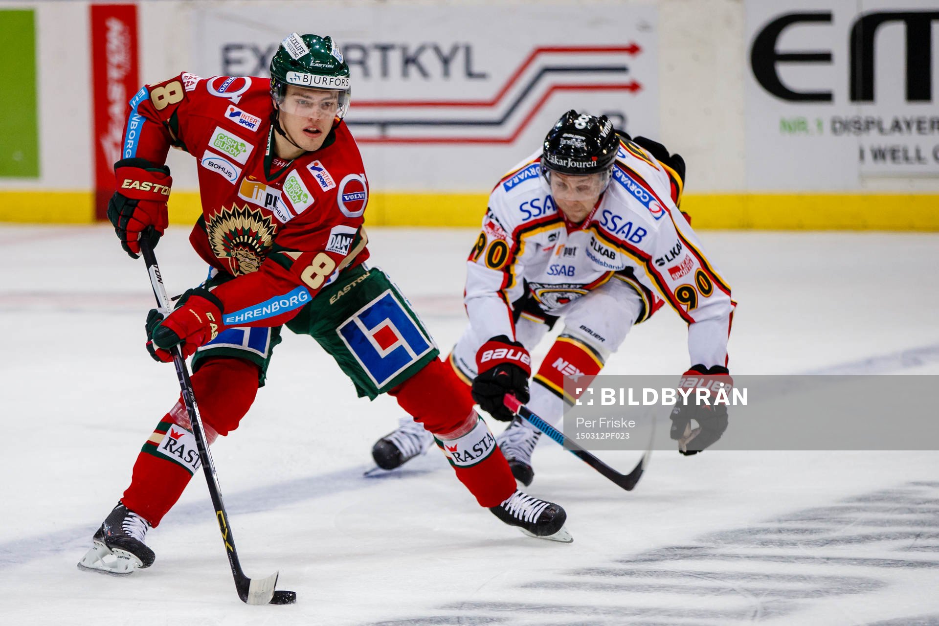Frölundas Andreas Johnson jagas av Luleås Johan Harju