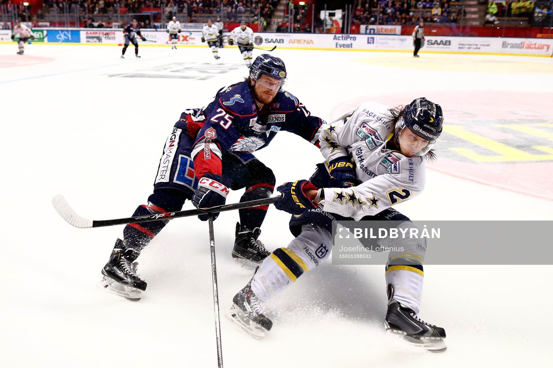 s Kristofer Berglund i närkamp