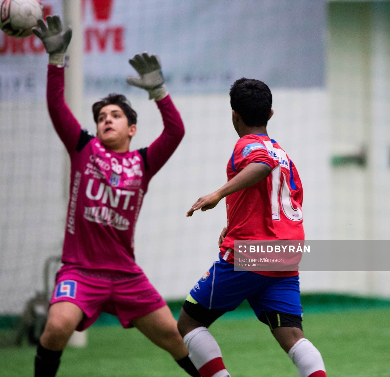Örgrytes Rashid Mohamed gör 1-0 i första spelminuten i matchen i Tipselit Cup mellan Örgryte och Sirius i Jönköping 14 mars 2015.