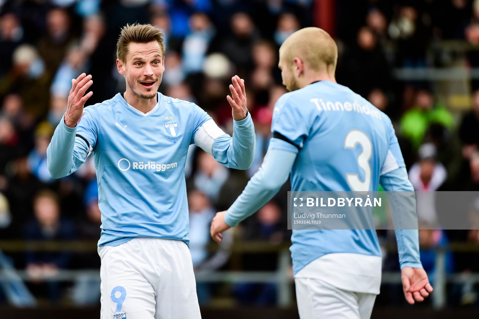 Malmö FFs Markus Rosenberg visar sitt missnöje