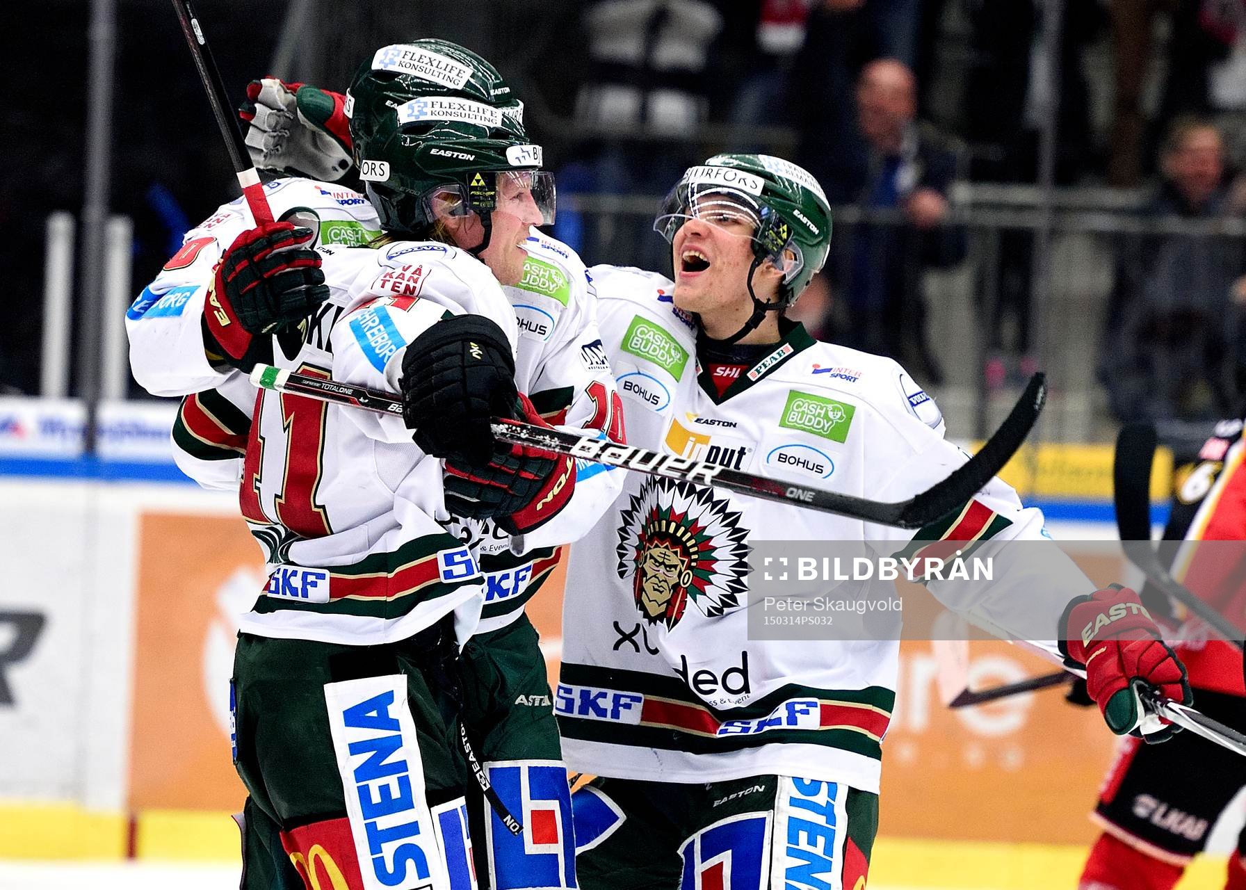 Frölundas Andreas Johnson(h) jublar