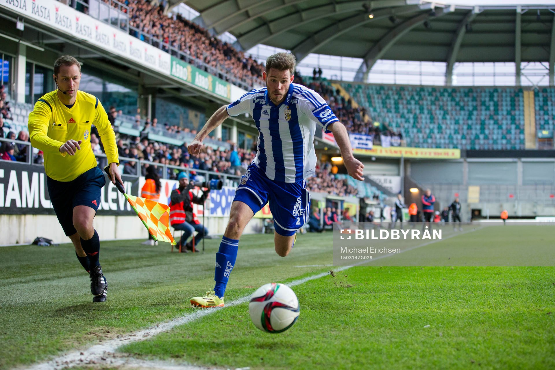 IFK Göteborgs Emil Salomonsson under fotbollsmatchen i Svenska Cupen mellan IFK Göteborg och Helsingborg den 14 mars 2015 i Göteborg.