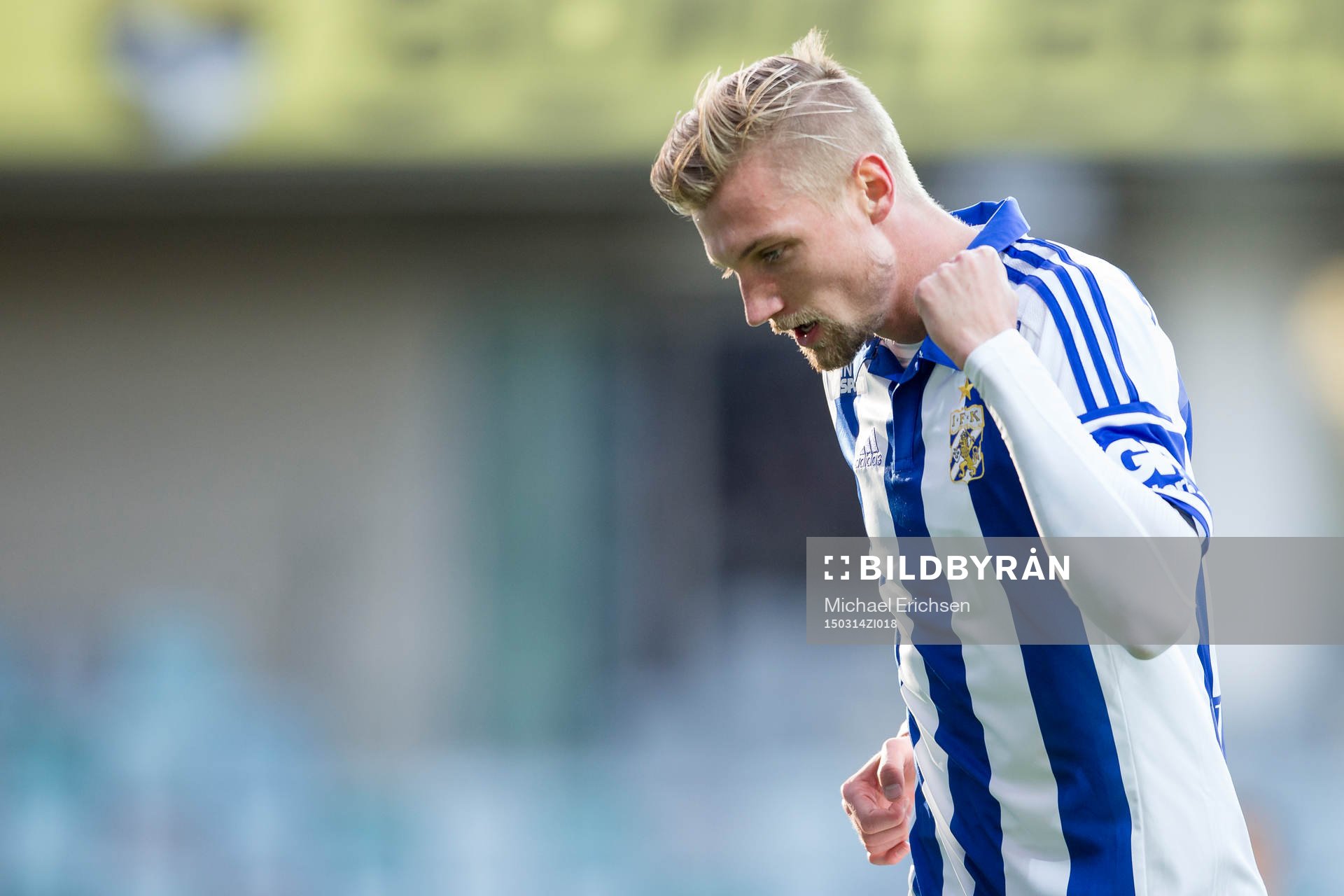 IFK Göteborgs Sebastian Eriksson knyter näven