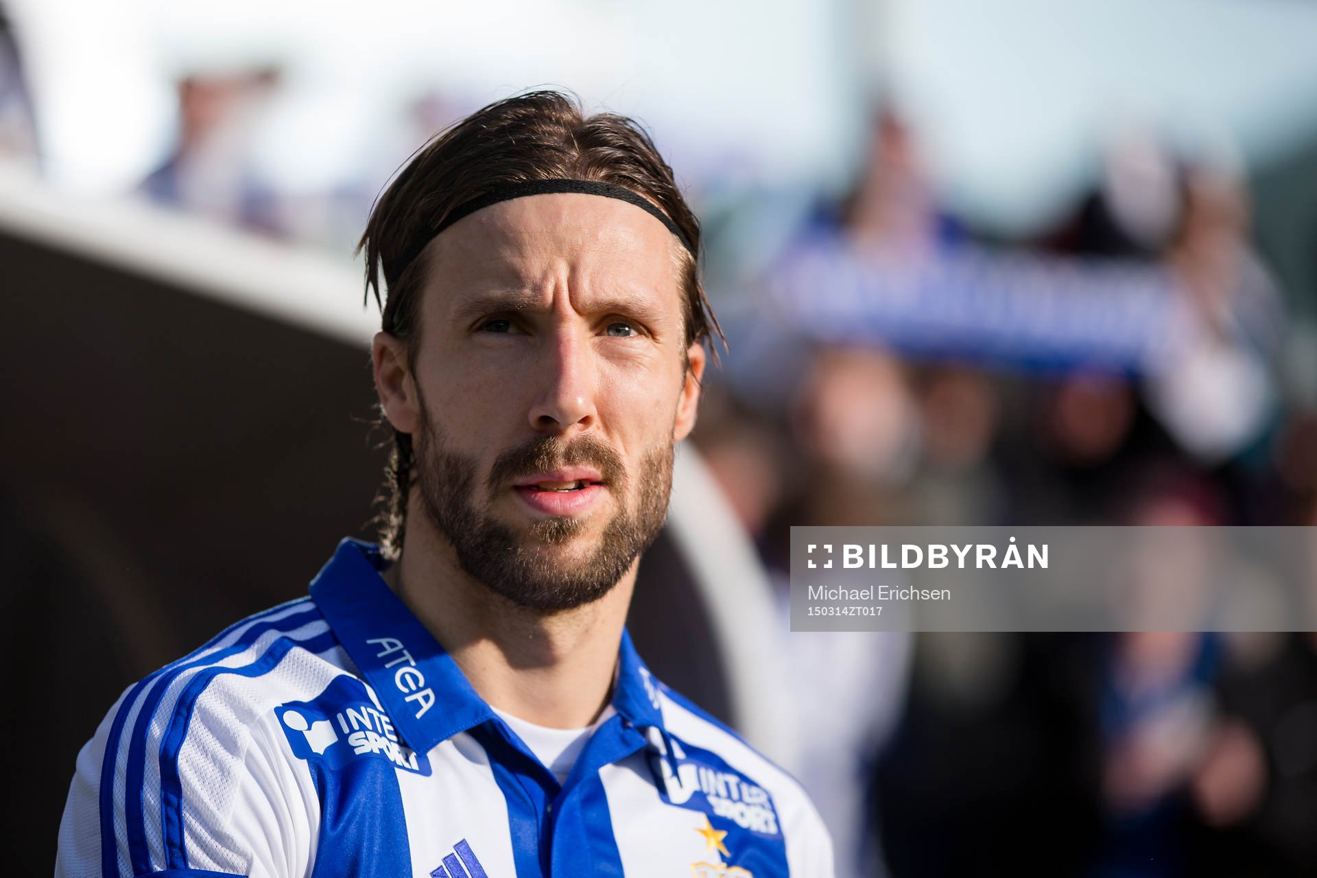 IFK Göteborgs Mattias Bjärsmyr på väg in till