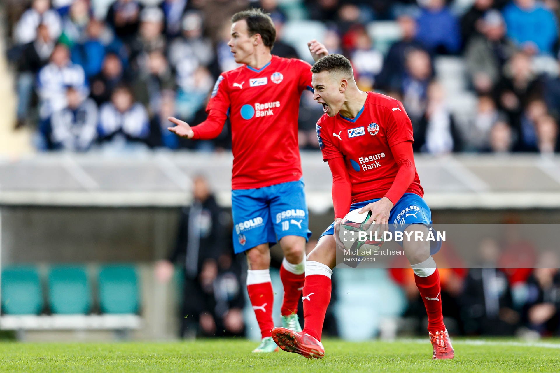 Helsingborgs Jordan Larsson och Anton Wede är missnöjda