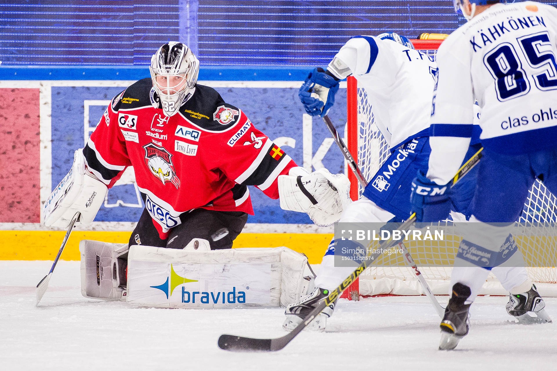 Leksands Tobias Forsberg missar öppet mål mot Malmö