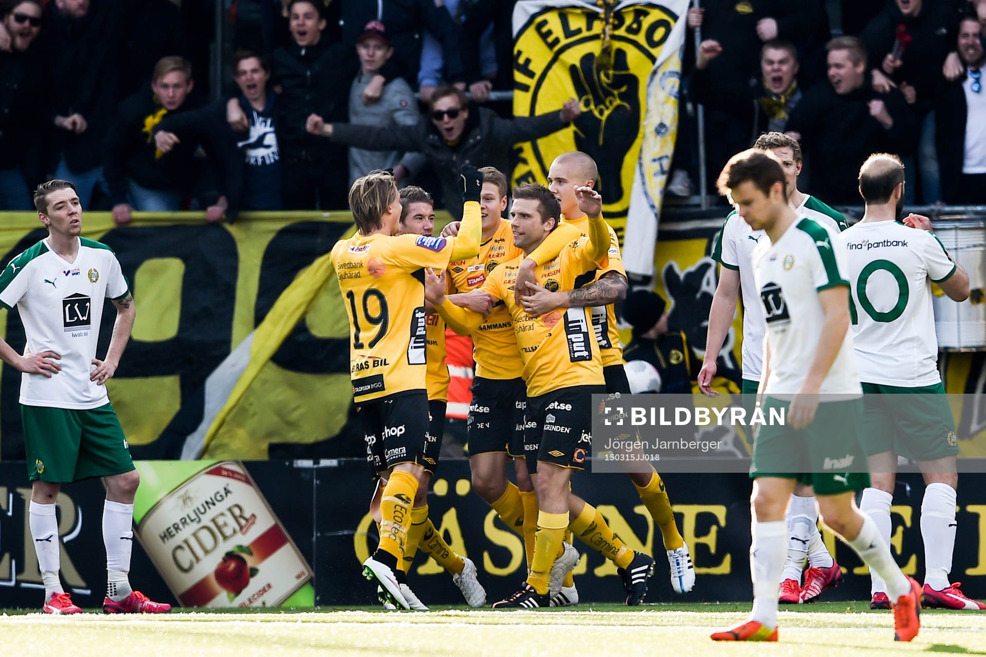 Elfsborgs spelare jublar