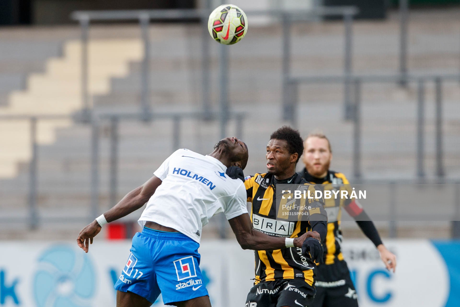 Norrköpings Alhaji Kamara och Häckens Mohammed Abubakari