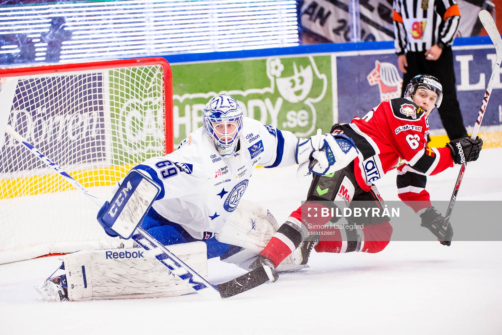 Leksands målvakt Oscar Alsenfelt och Malmö Redhawks Jens