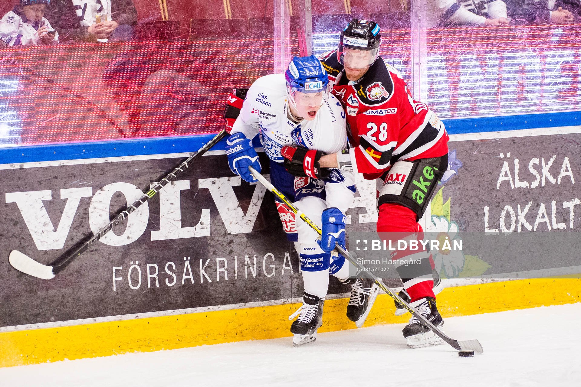 Leksands Tomi Sallinen och Malmö Redhawks Jens Olsson