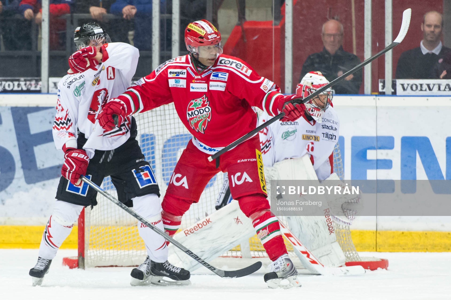 Modos Donald Brashear och Vita Hästen Viktor Amnér