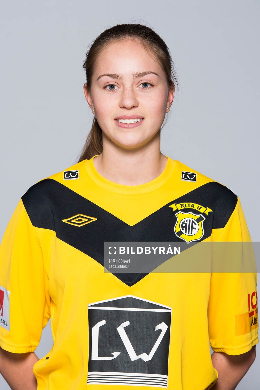 Ellen Steén, Älta, poserar för ett porträtt den 16 mars 2015 i Stockholm.