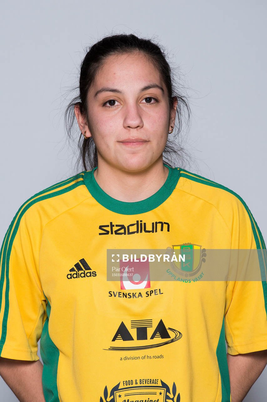 Michelle Rojas Flores, Bollstanäs, poserar för ett porträtt den 16 mars 2015 i Stockholm.