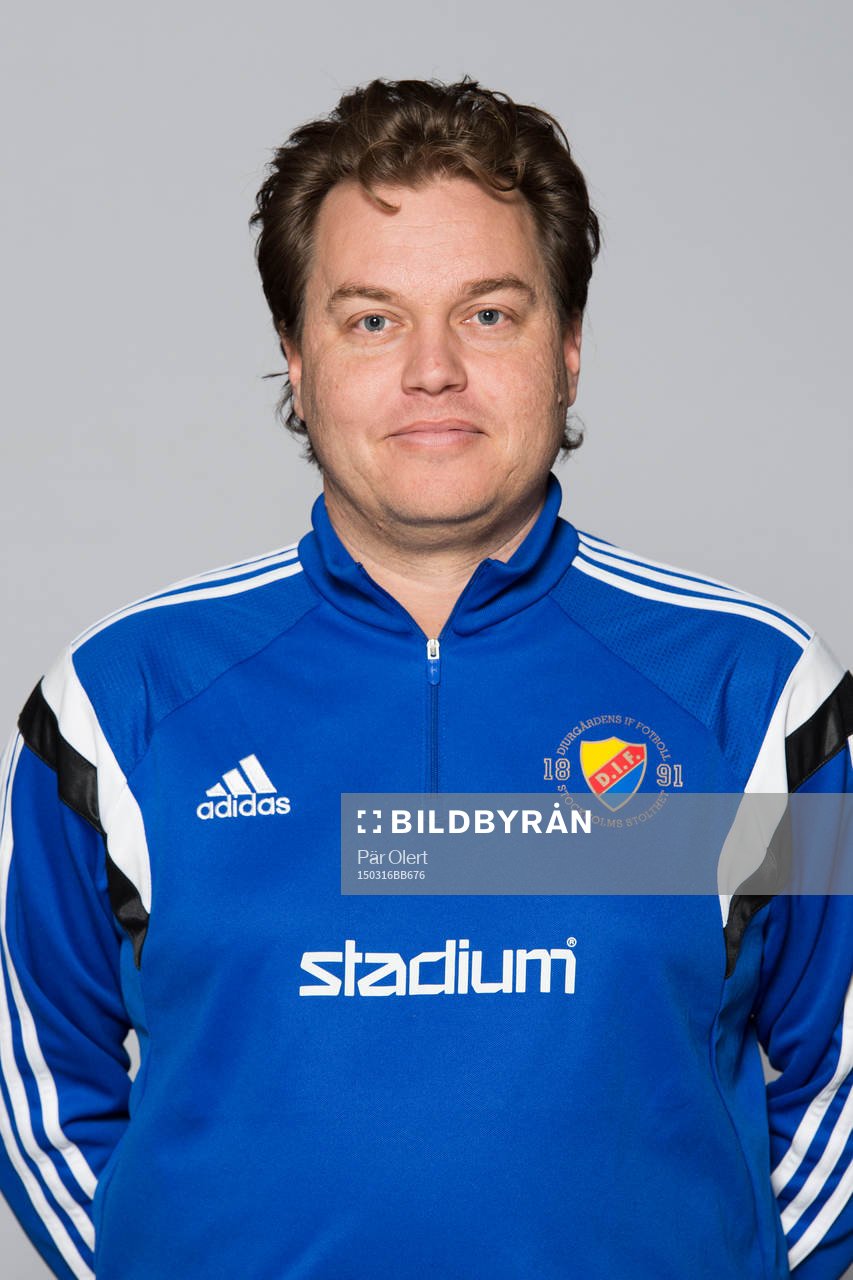 Mikael Söderman, assisterande tränare Djurgården, poserar för ett porträtt den 16 mars 2015 i Stockholm.