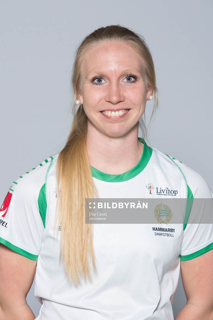 Ellinor Lindbom, Hammarby, poserar för ett porträtt den 16 mars 2015 i Stockholm.