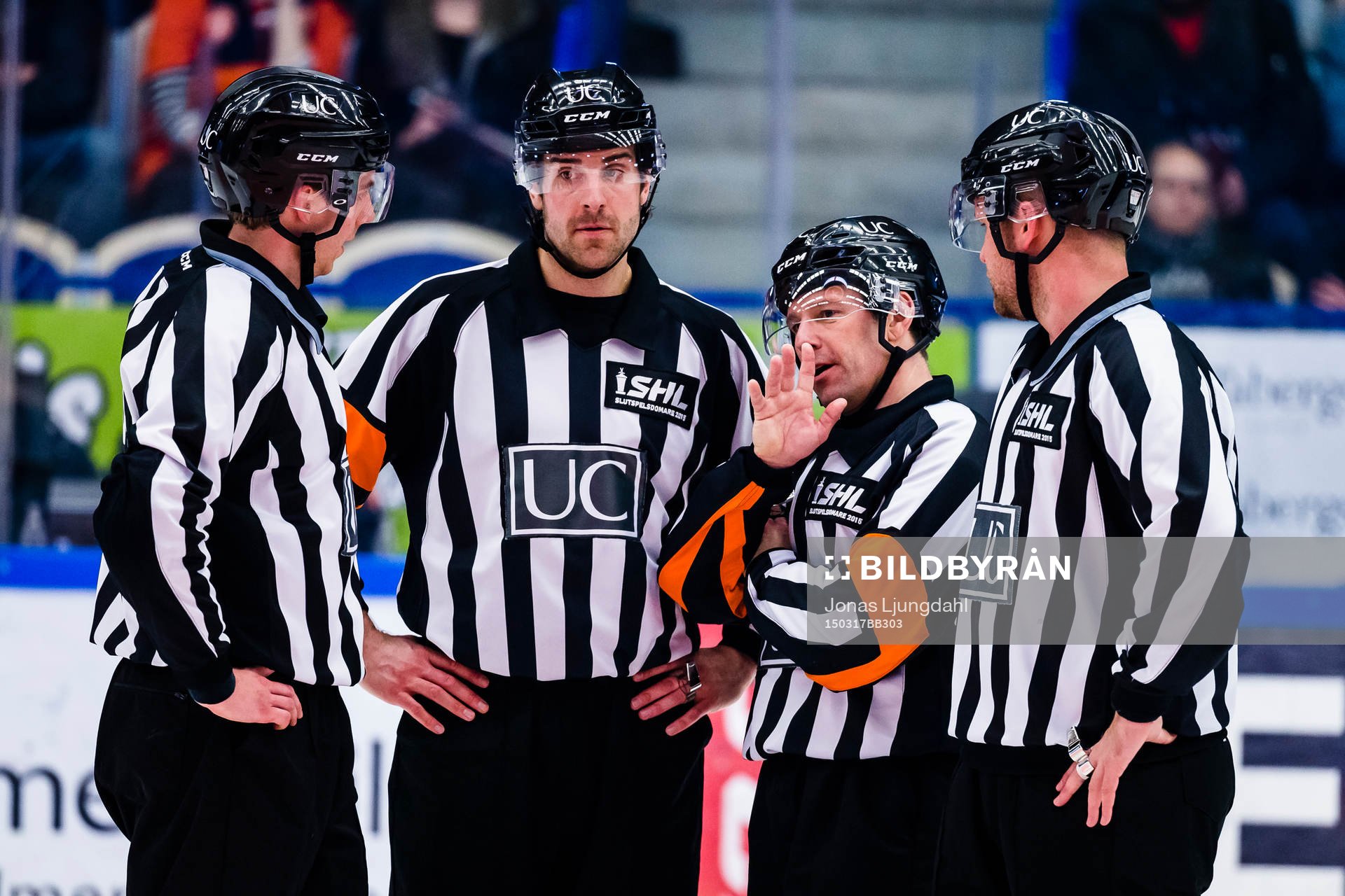 Linjeman Andreas Malmqvist (tv), Domare Mikael Sjöqvist