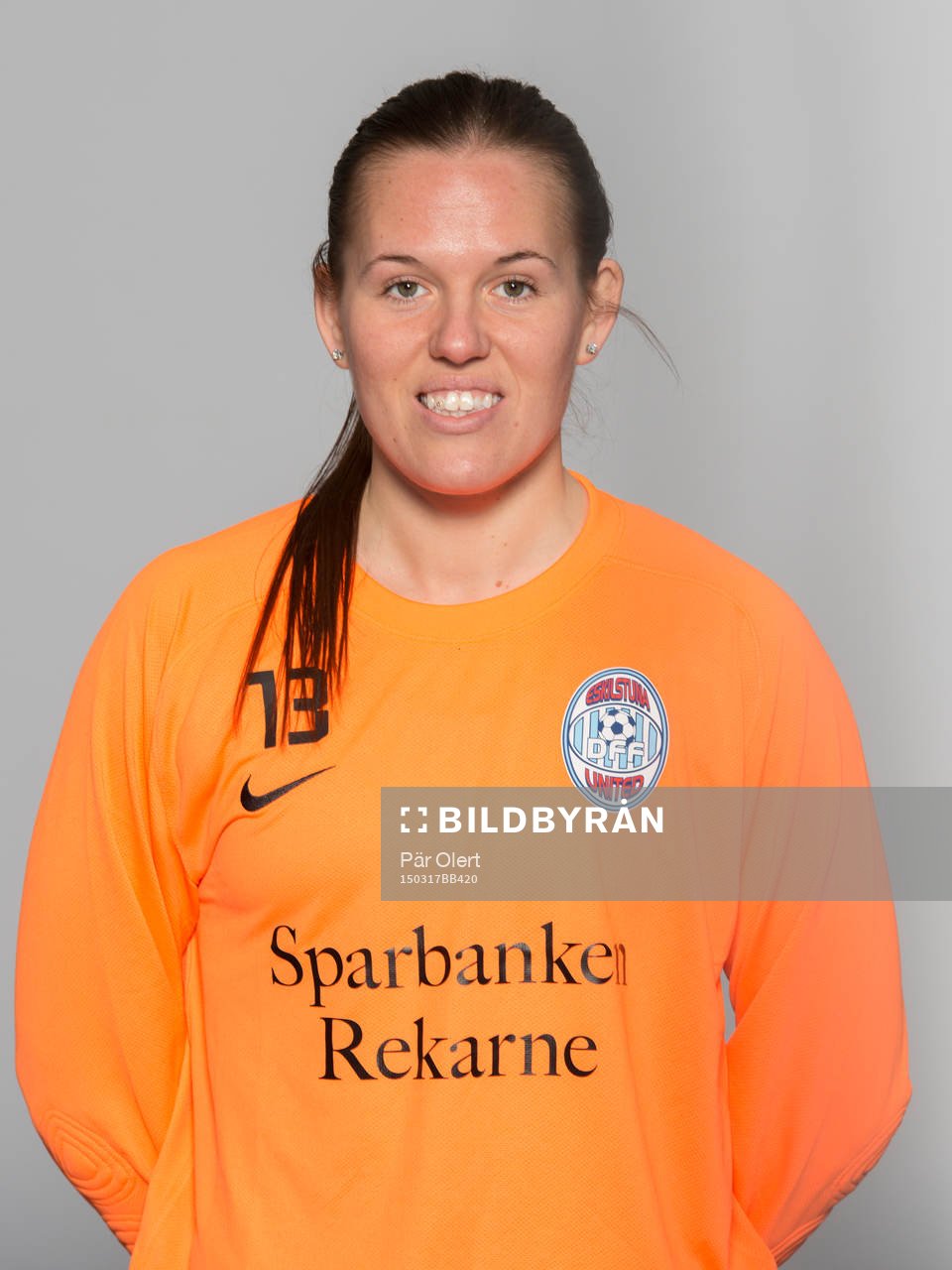 Emelie Almesjö, målvakt, poserar för ett porträtt den 17 mars 2015 i Eskilstuna.